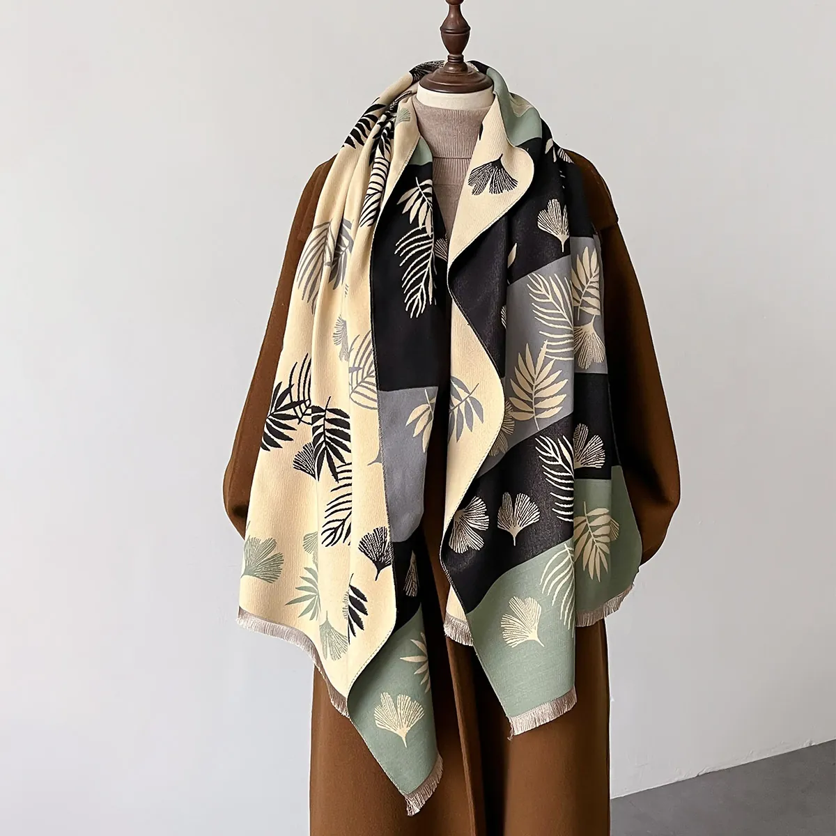 Double Sided Winter Thickened Scarf Shawl Imitation Cashmere Ginkgo Leaf Print Patchwork Tassel Wrap For Women