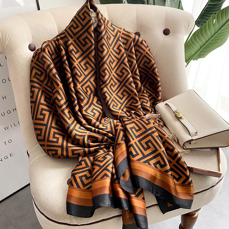 Women Satin Scarf Shawl Elegant Meander Geometric Pattern Large Sunscreen Beach Wrap Polyester Satin Feeling