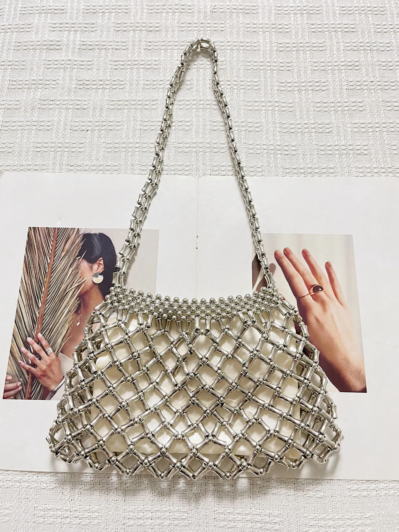 Handmade Beaded Acrylic Hollow Out Underarm Bag For Women Silver Mesh Shoulder Bag With Chain Fashion Street Style Party Handbag