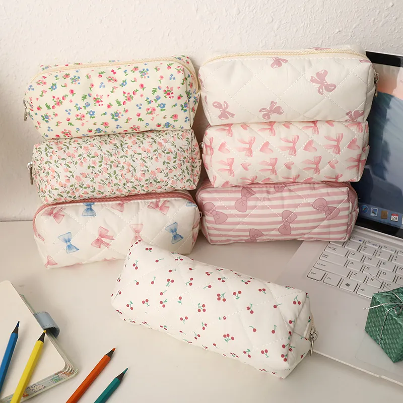 Trousse À Crayons En Polyester Matelassé Grande Capacité Sac À Papeterie Avec Motifs Mignons Fleurs Cerise Nœud