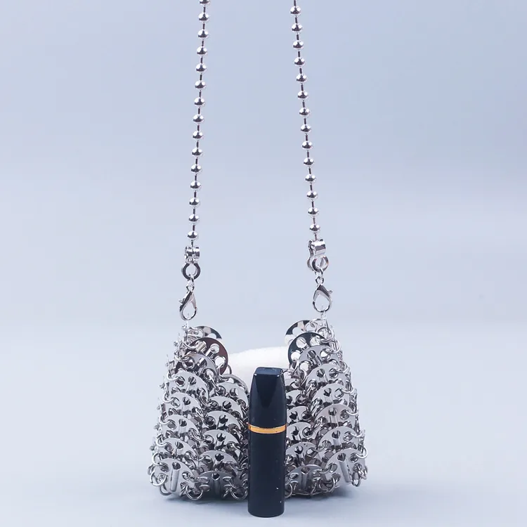 Metal Sequin Crossbody Bag Mini Handwoven Chain Strap Street Fashion Sparkly Modern Evening Pouch Women