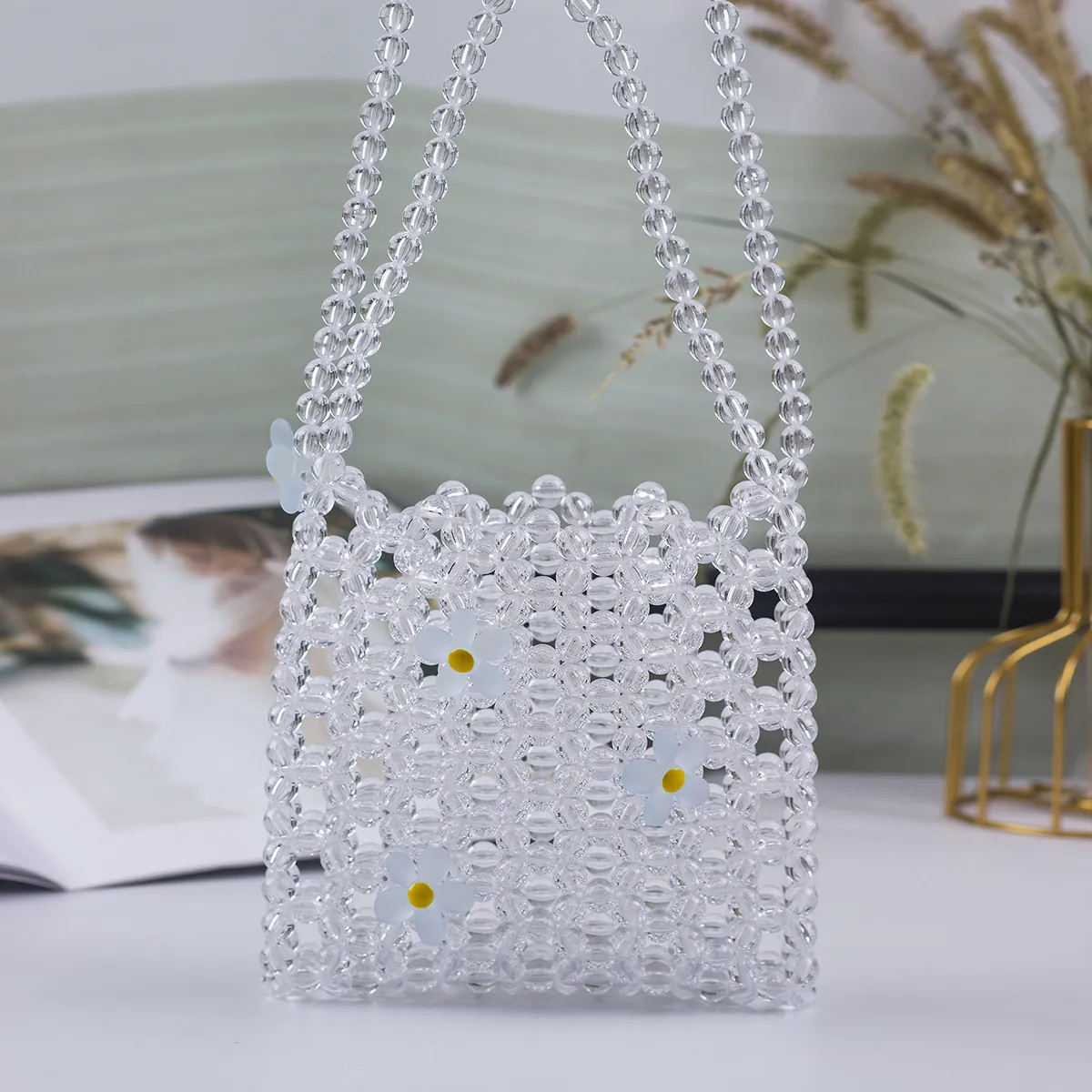 Handmade Transparent Acrylic Beaded Crossbody Handbag Women Hollow Out Mini Floral Daisy Decoration Summer Street Style