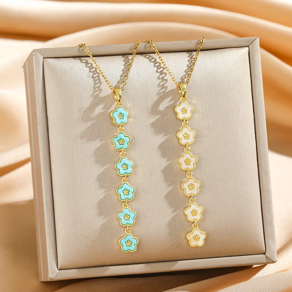 Collier Pendentif Fleur Élégant Acier Titane Plaqué Or Avec Zircon Et Émail Style Longue Gland Bijoux Pour Femmes