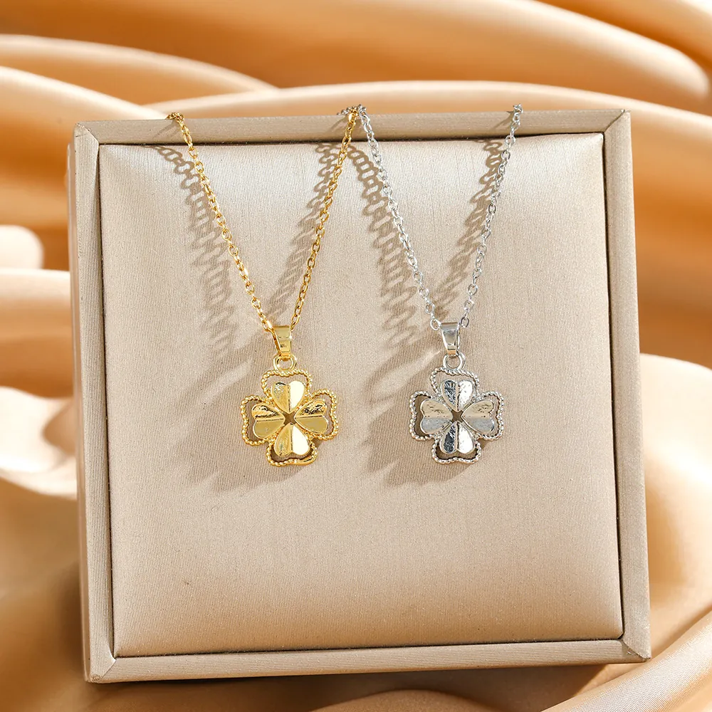 Four Leaf Clover Pendant Necklace Gold Plated Stainless Steel Heart Shape Lucky Jewelry For Women Elegant Clavicle Chain