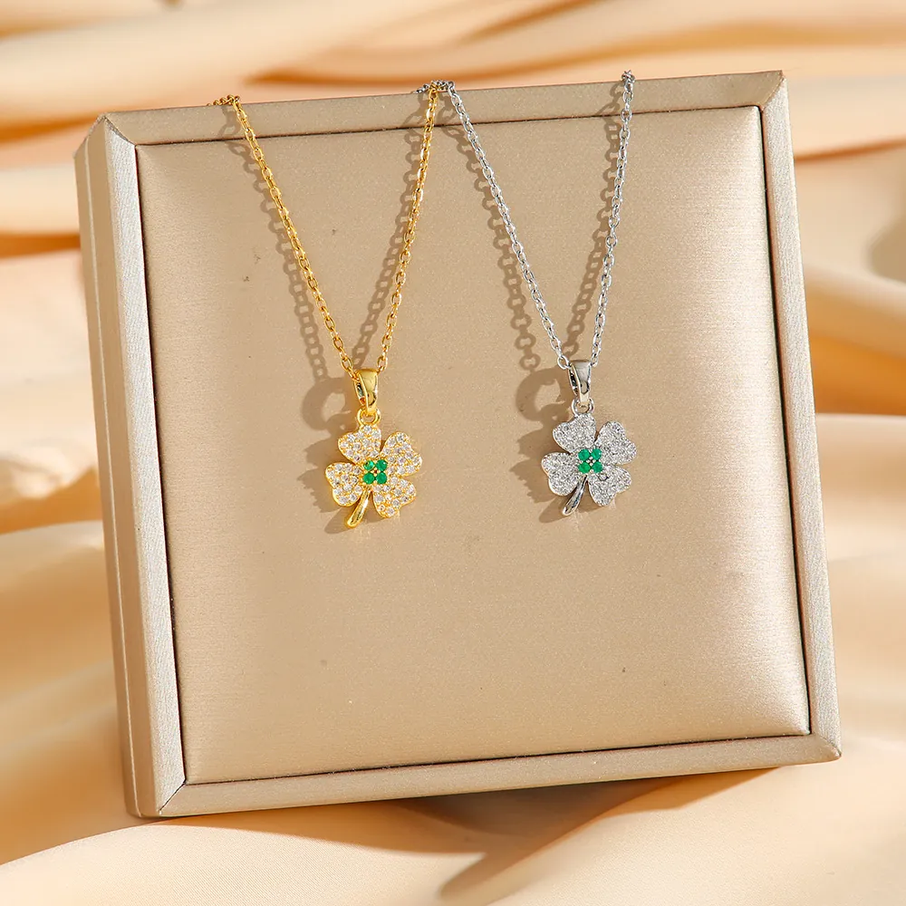 Collier Pendentif Trèfle En Acier Inoxydable Avec Pierre Gemme Verte Et Strass Bijou De Mode Élégant Pour Femme