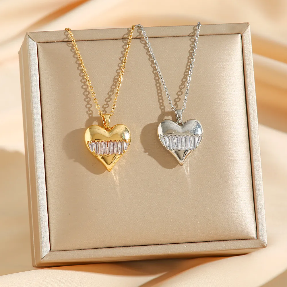 Collier Pendentif Cœur Acier Inoxydable Zircon Incrusté Chaîne Clavicule Bijoux Pour Femmes
