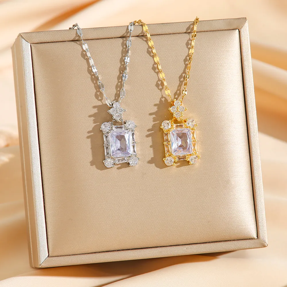 Collier Pendentif Zircon Rectangle Géométrique Acier Titane Coupe Émeraude Strass Incrusté Bijoux Luxe Pour Femmes