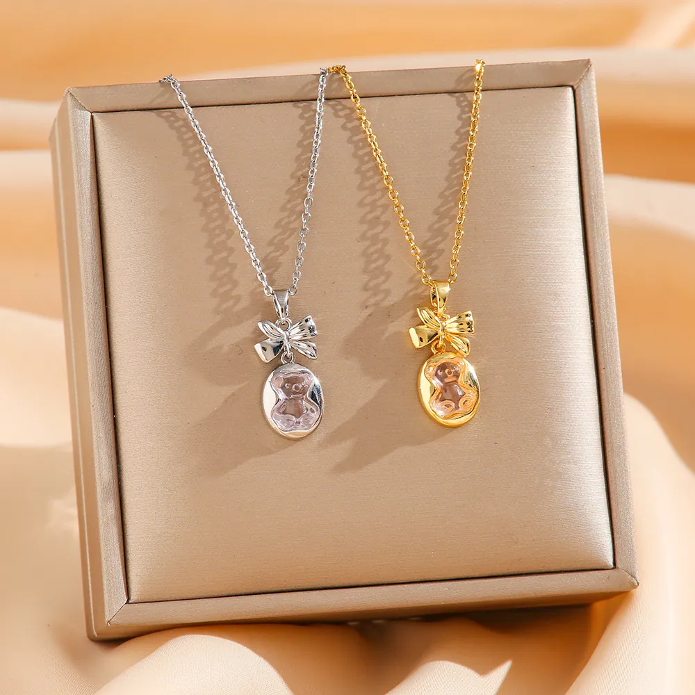 Collier Pendentif Ours Mignon Avec Nœud Acier Titane Zircon Bijoux Pour Femmes