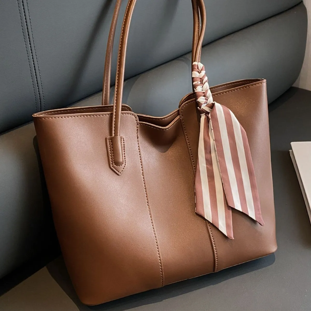 Large Capacity PU Leather Tote Bag With Silk Scarf Decor For Women Minimalist Commuter Shoulder Bag Zipper Handbag