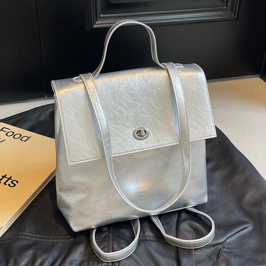 Sac à Dos Femme Mode Grande Capacité Texture Froissée Vintage Sac à Main Fermoir Tourniquet Métal