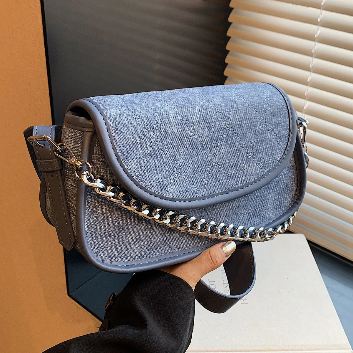 Women Denim Look PU Leather Shoulder Bag With Silver Chain Rhombic Quilted Underarm Bag Vintage Casual Dumpling Crossbody Bag