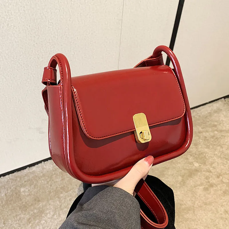 Retro Glossy PU Leather Crossbody Bag Women Small Square Flap Shoulder Bag With Gold Metal Lock Versatile Daily Accessory