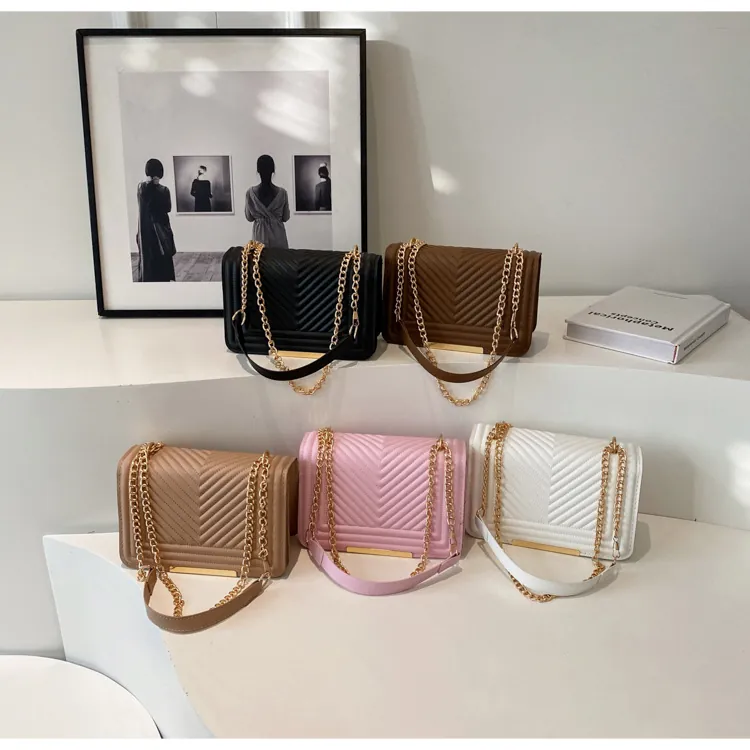 Women Quilted Shoulder Bag PU Leather Chevron Pattern Gold Chain Strap Elegant Small Crossbody Square Purse