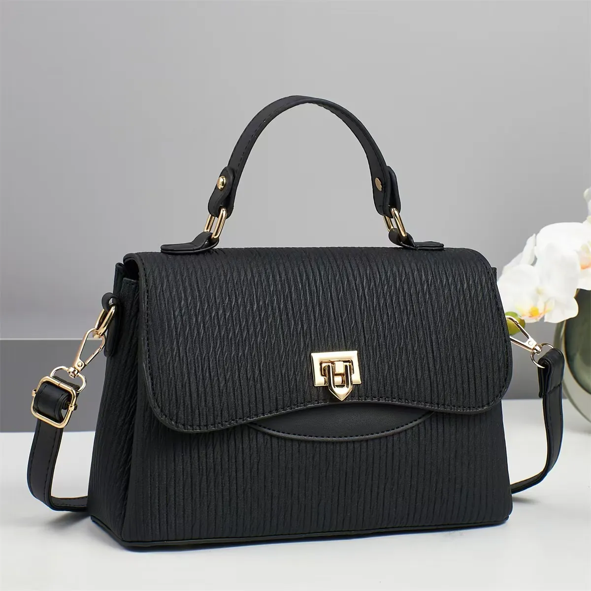 Vintage Damen PU Leder Handtasche Plissierte Schultertasche Gold Verschluss Top Griff Umhängetasche Für Pendeln Reisen Büro Tasche