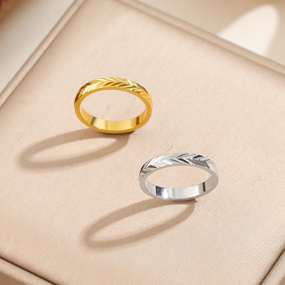 Anello Con Motivo A Spiga Di Grano In Acciaio Al Titanio Texture Geometrica Gioielli Di Lusso Minimalisti Da Donna