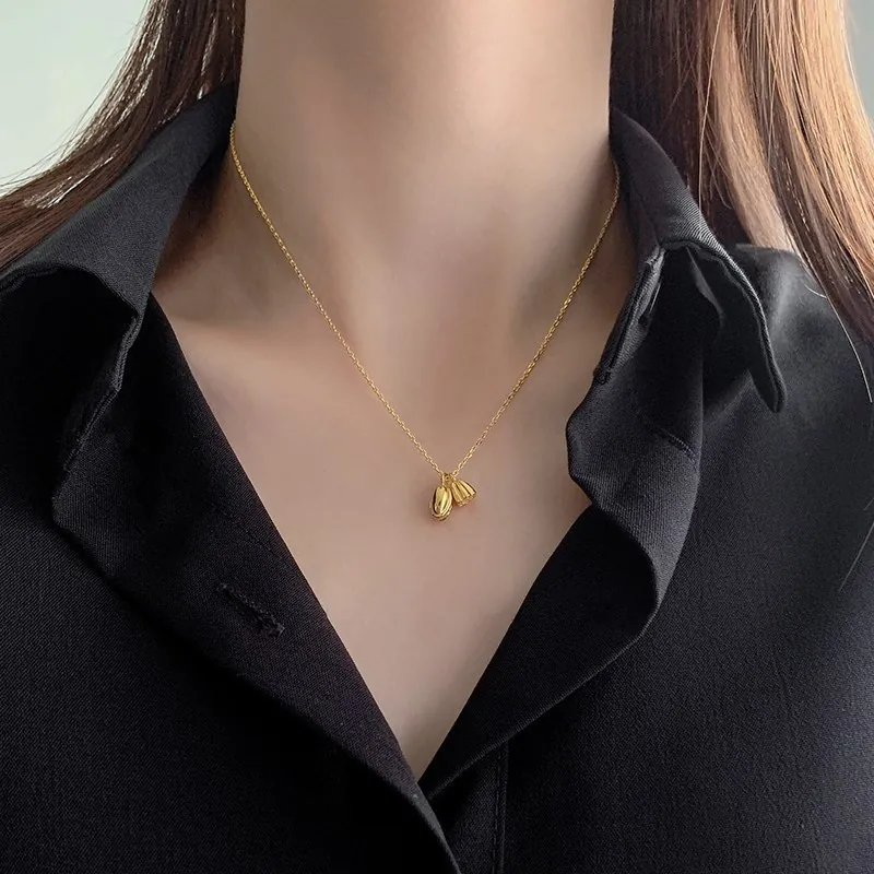 Lotus Pod Anhänger Halskette Titanstahl Vergoldet Minimalistisches Nischendesign Schmuck Für Frauen