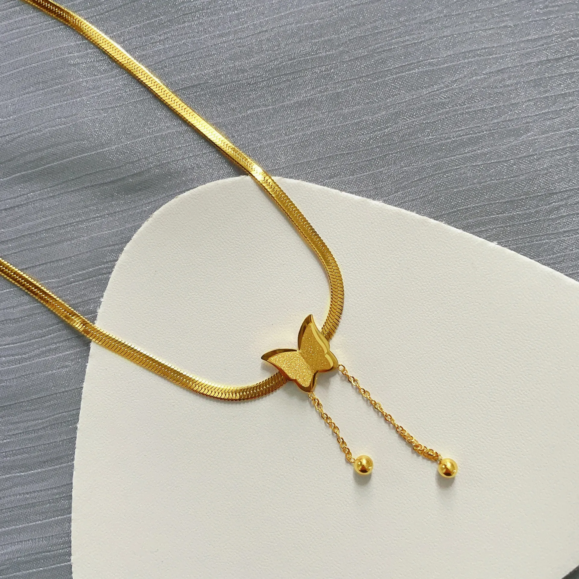 Collana Con Nappa A Farfalla In Acciaio Inossidabile Tono Oro Catena A Serpente Piatta Gioielli Minimalisti Da Donna