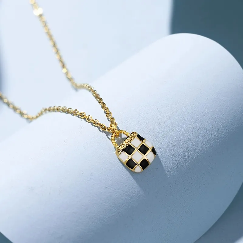 Titanium Steel Mini Bag Pendant Necklace Black White Checkerboard Enamel French Retro Clavicle Chain Jewelry For Women