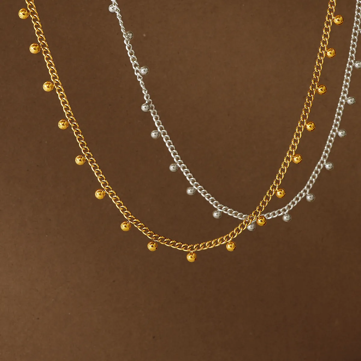 Collier Minimaliste En Acier Inoxydable Style Français Avec Petites Perles Dorées Chaîne De Clavicule Délicate Pour Femmes Bijoux