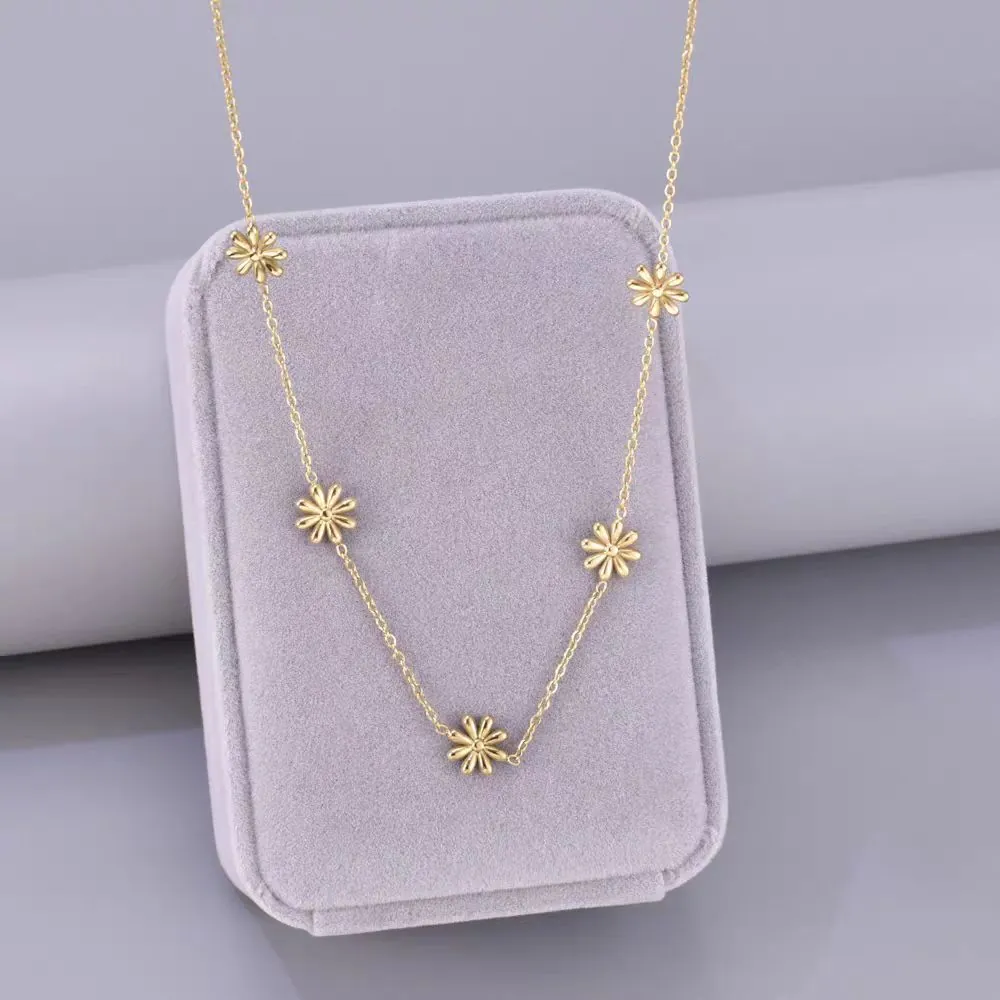 Collier Fleur De Marguerite En Acier Inoxydable Titane Pendentifs Floraux Plaqués Or Bijoux Style Doux Élégant Pour Femmes
