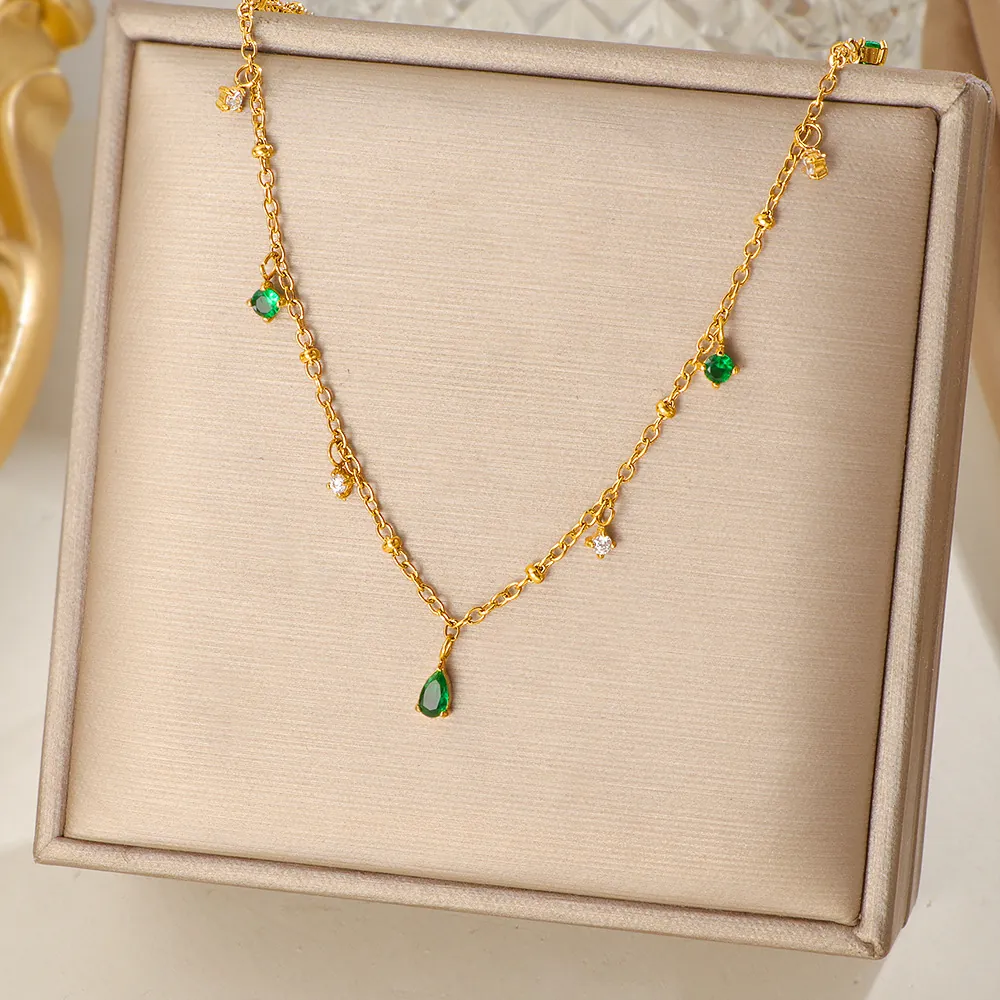 Collier Pendentif Zircon Vert Émeraude Goutte Eau Acier Inoxydable Plqué Or 18K Bijoux Élégants Pour Femmes