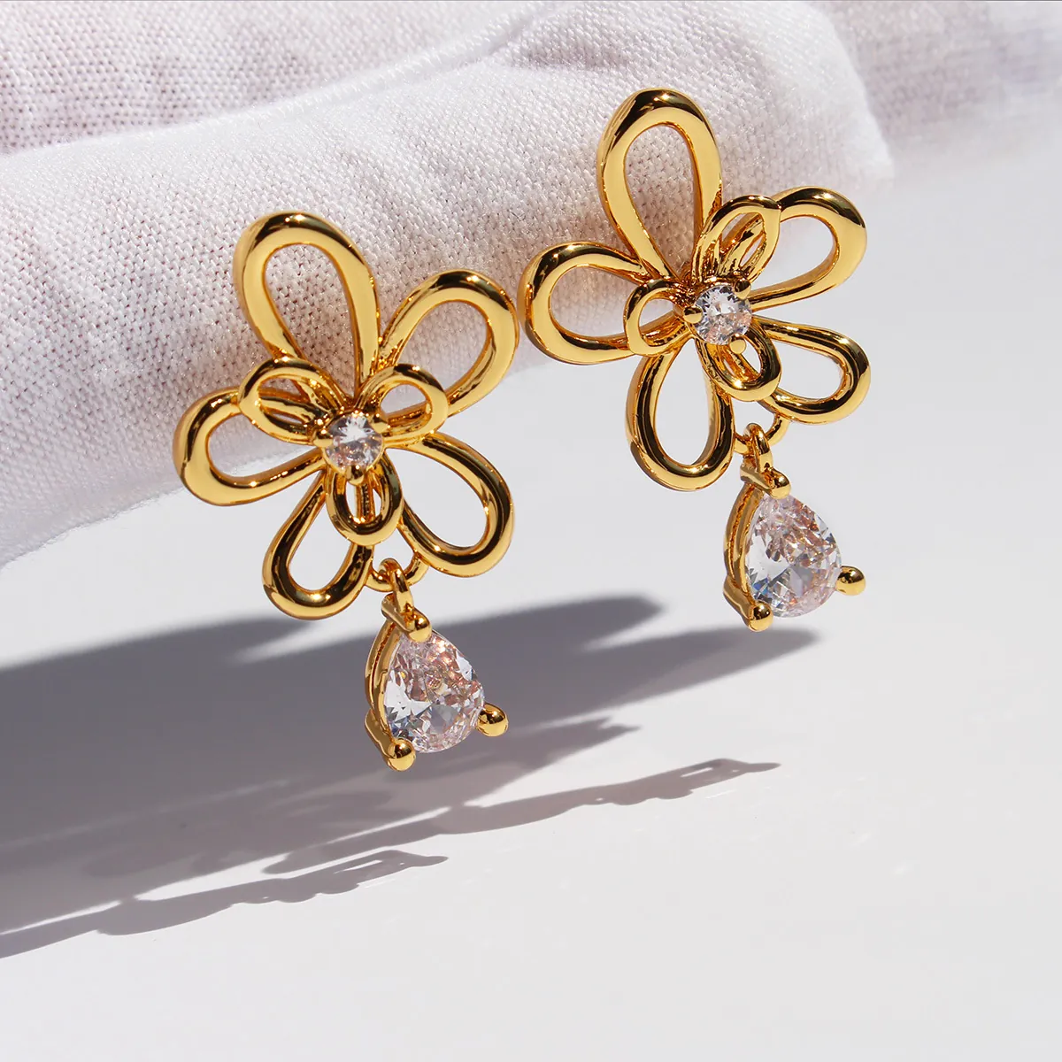 Hollow Flower Drop Earrings With Zircon Water Drop Dangle Elegant Brass Jewelry With 925 Sterling Silver Earring Post