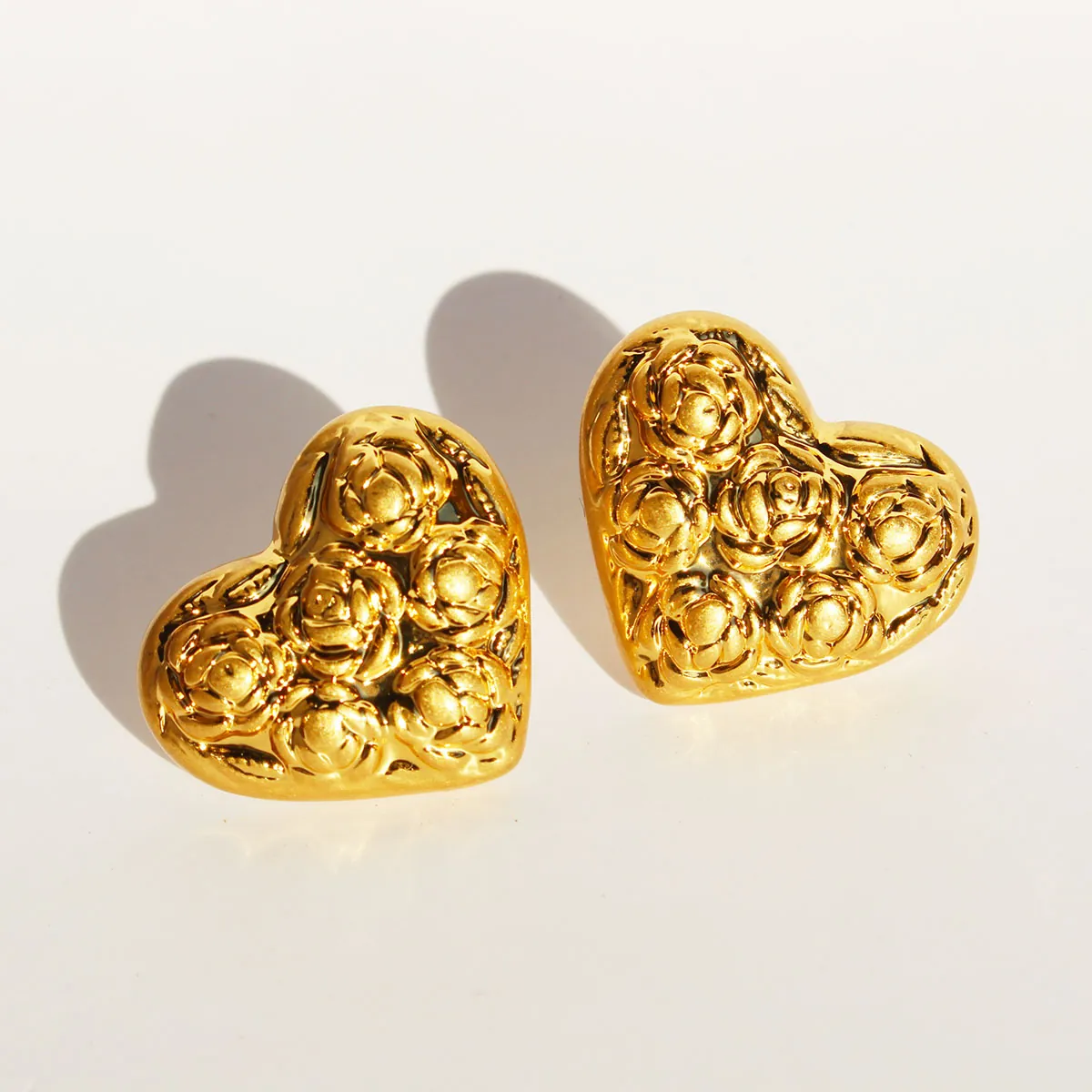 Orecchini A Lobo Cuore Goffrato Rosa Vintage Rame Placcato Oro Con Perno In Argento Sterling 925 Eleganti Donna