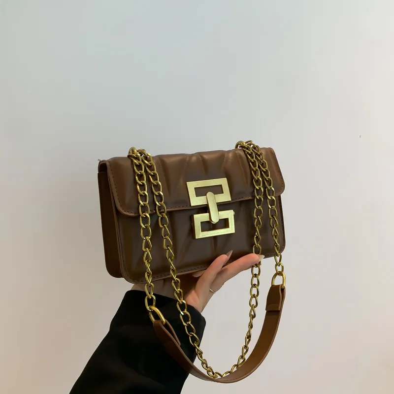 Sac à Épaule en Cuir PU Matelassé pour Femme Avec Chaîne Dorée Sac à Bandoulière Mode Petit Sac Carré pour Navettage Quotidien