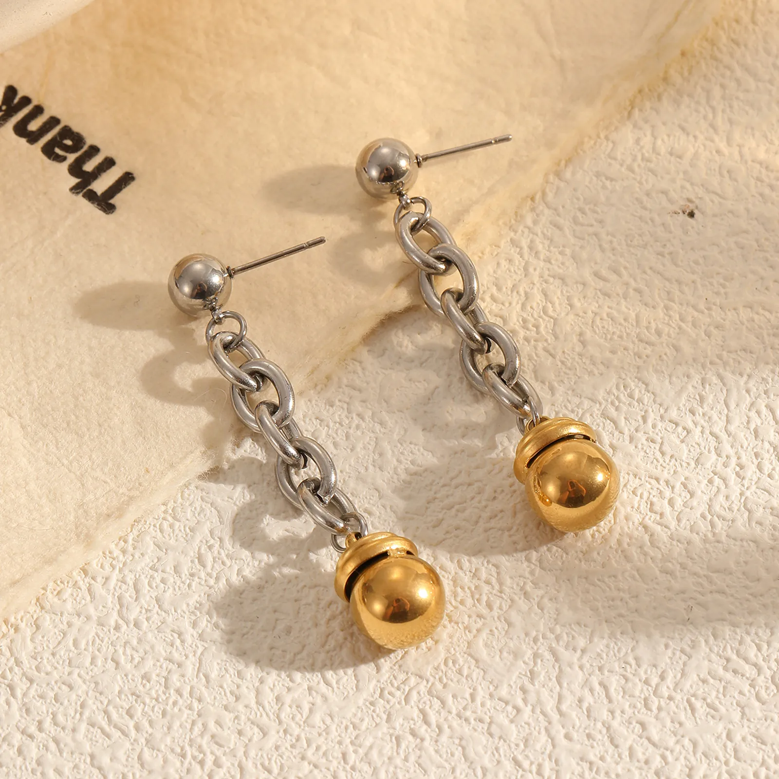 Boucles D'oreilles Pendantes En Acier Inoxydable Chaîne À Billes Bicolore Or Argent Style Industriel Pour Femmes