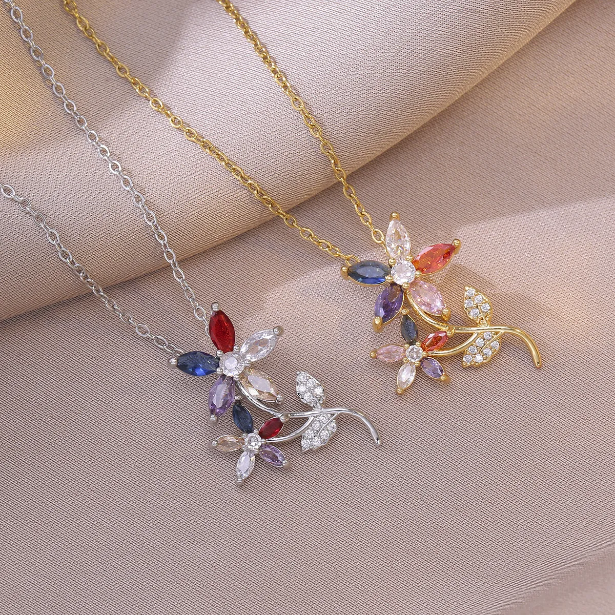 Collier Pendentif Fleur Acier Inoxydable Zircon Marquise Coloré Cristal Bijoux De Luxe Pour Femmes Élégant