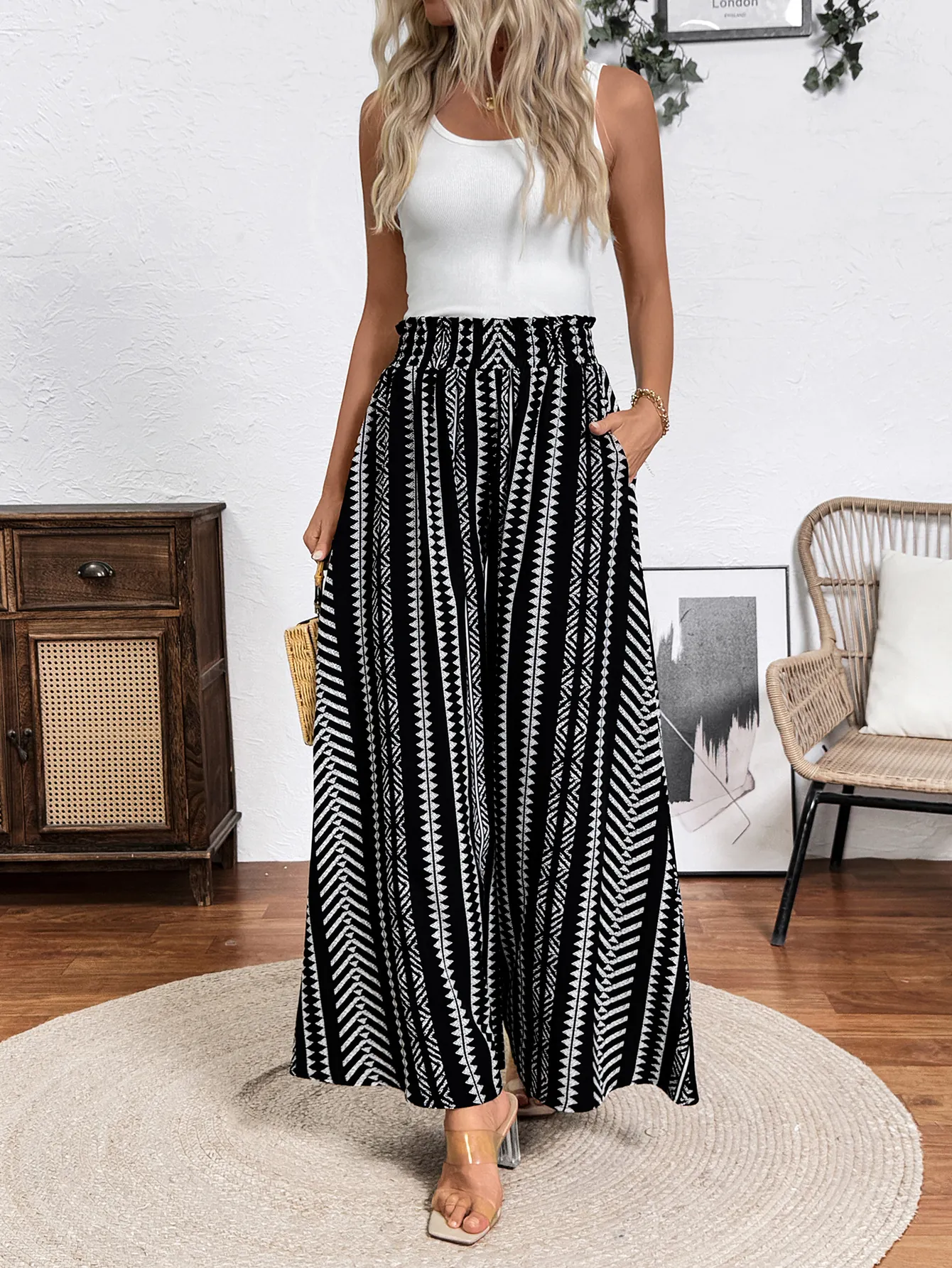 Women Bohemian Ethnic Geometric Print Wide Leg Pants High Waist Loose Casual Straight Leg Trousers With Pockets Drawstring