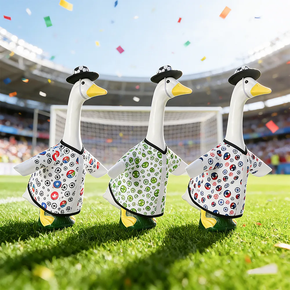 Football Theme Porch Goose Outfit Hat Printed Shirt Lawn Goose Garden Decor Sports Celebration Decoration