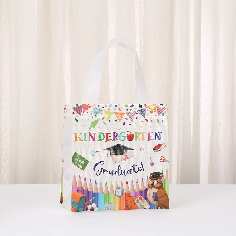 Kindergarten Graduation Non-Woven Gift Bag Cartoon Owl Stationery Printed Handle Bag For School Party Favors Packaging