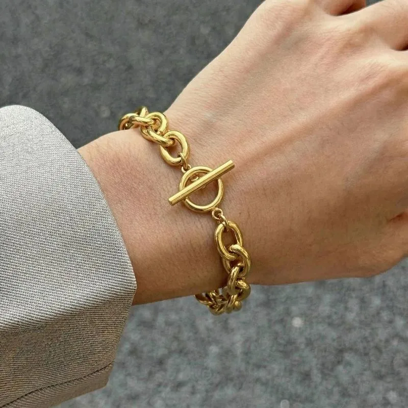 Bracelet À Gros Maillons Ovales Pour Femmes Plaqué Or 18K Acier Inoxydable 304 Imperméable Hypoallergénique Fermoir T