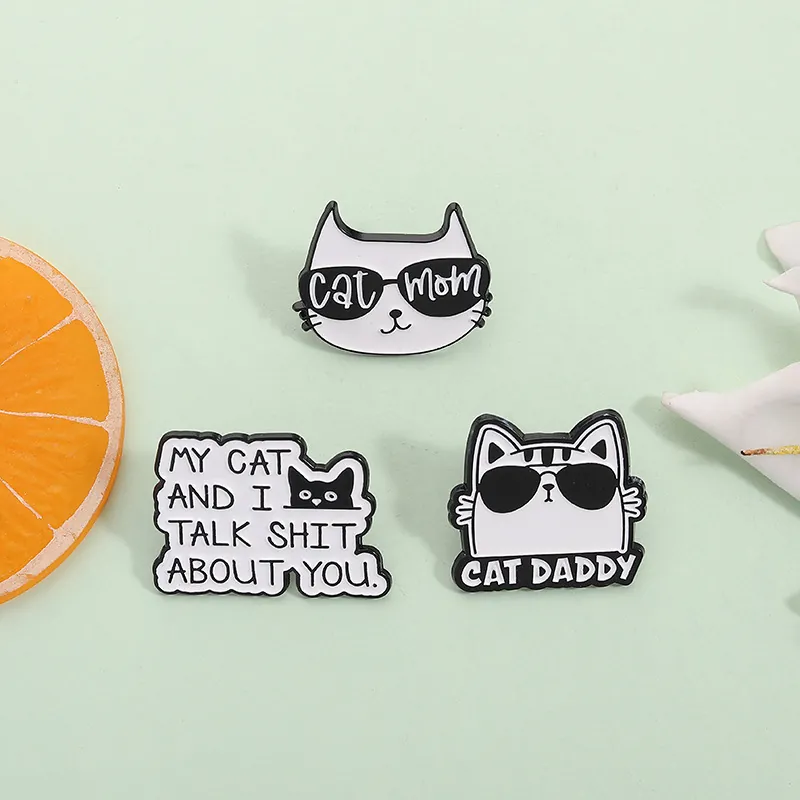 Funny Black And White Cat Enamel Pins For Cat Lovers Alloy Cat Mom Cat Daddy Brooches Lapel Badges For Backpack Clothing