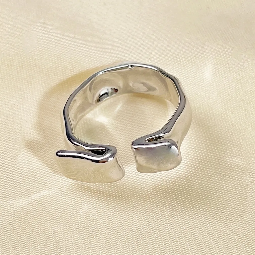Irregular Lava Texture Twisted Open Ring For Women Minimalist Liquid Metal Style Silver Plated Copper Adjustable Ring