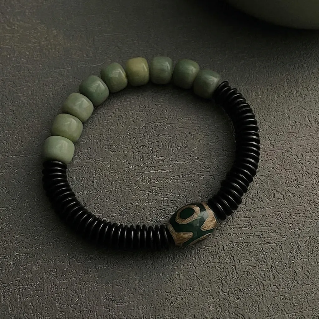 Bracciale Vintage Etnico in Semi di Bodhi Con Perla Dzi Perline di Giada Artificiale Verde Fatto a Mano Minimalista Unisex Gioielli