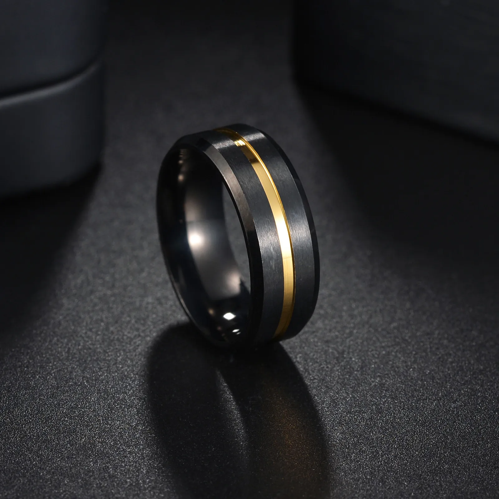 Modern Men Titanium Steel Ring Brushed Finish Contrasting Color Band Ring Polished Inner Daily Commuting Unisex Jewelry