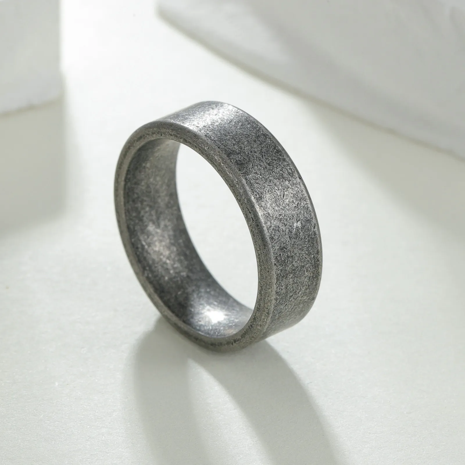 Bague Vintage en Acier Inoxydable 304 Effet Vieilli pour Hommes Femmes Couleur Argent Antique Industriel Minimaliste Unisexe Bijoux