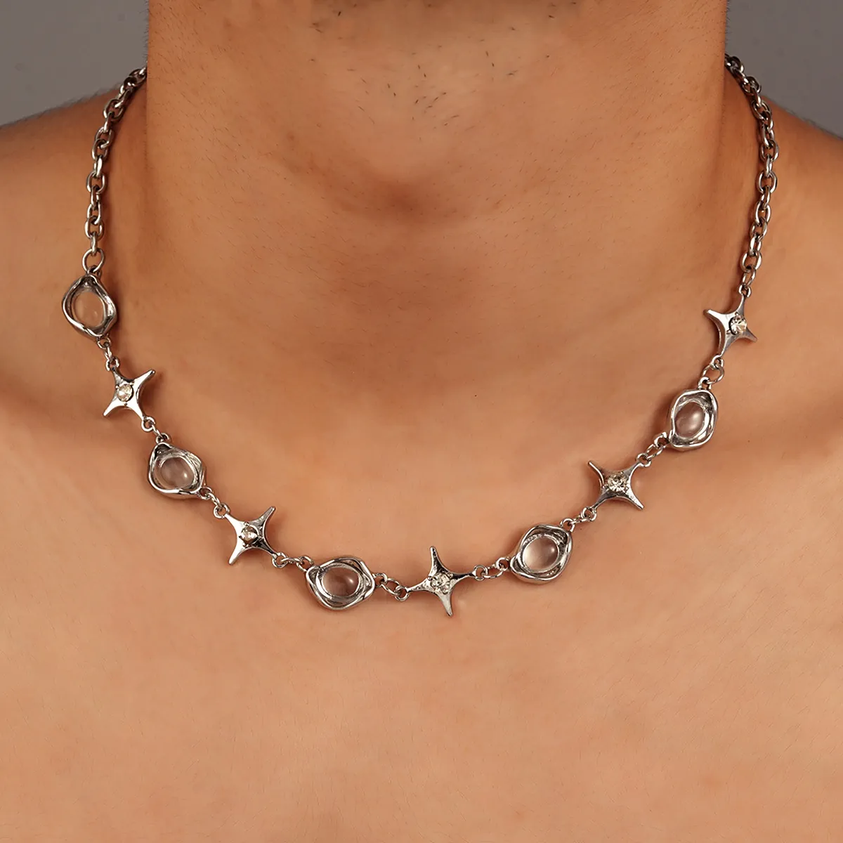 Ins Style Irregular Glass Bead Four-Point Star Pendant Necklace For Women Men Copper Alloy Rhinestone Choker Jewelry Gift