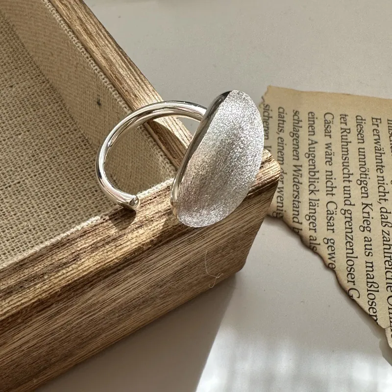 Bague en Argent Sterling 925 pour Femmes Design de Niche Texture Brossée Grand Plateau Ovale Bague Géométrique Ajustable Bijoux