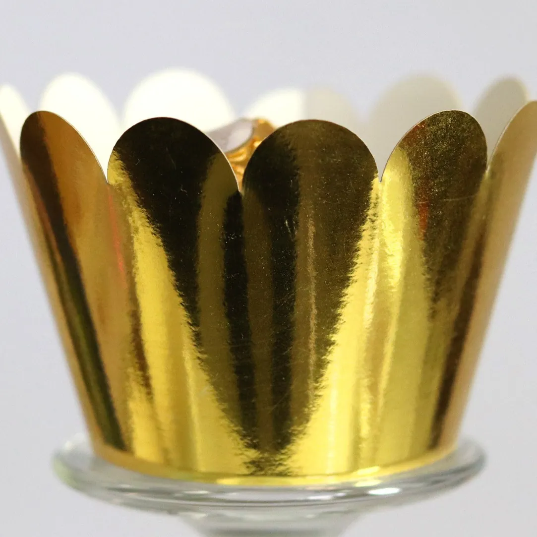 Laser Cut Hollow Cupcake Wrappers Pearlescent Paper Scalloped Cake Liners For Wedding Birthday Party Baking Decorations