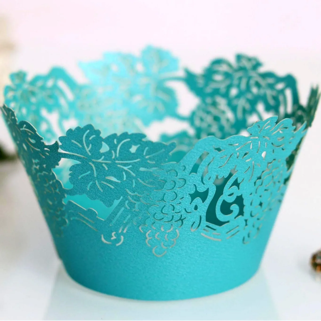 Laser Cut Grape Pattern Cupcake Wrappers Hollow Paper Cake Borders For Wedding Birthday Party Bakery Cake Decoration