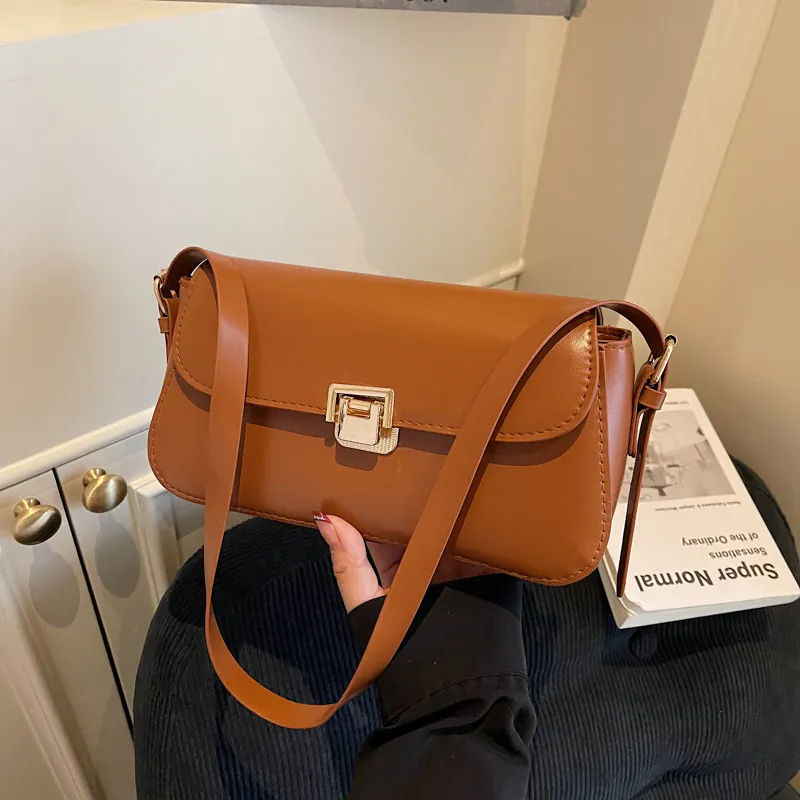 Borsa a Spalla Vintage Minimalista in Pelle PU per Donna Borsa a Baguette Quadrata Con Chiusura in Metallo Oro Borsa alla Moda