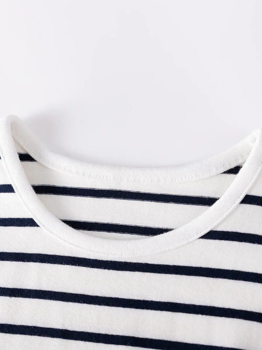 Girls Summer Cotton Clothing Set Striped Strawberry Patch T-Shirt And Navy Shorts 2-Piece Outfit For Kids Sweet Casual Wear