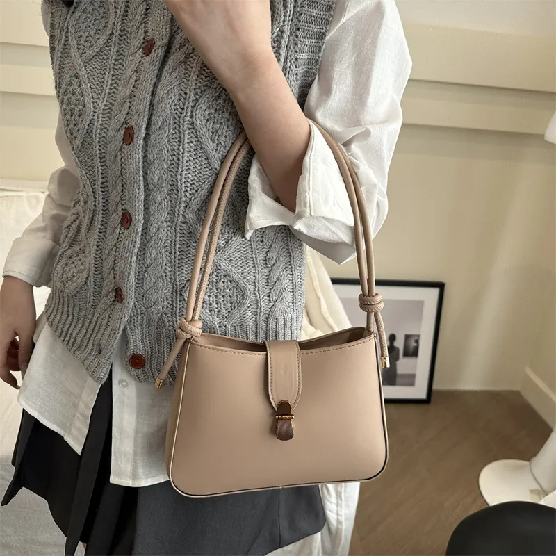 French Style Minimalist PU Leather Underarm Bag For Women Trendy Crescent Shoulder Bag With Knot Strap Metal Buckle Commute Handbag