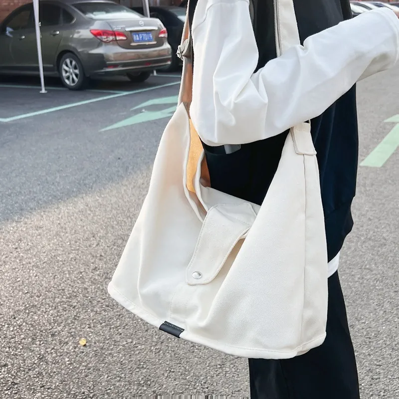 Large Capacity Women Canvas Shoulder Bag Casual Crossbody Bag Solid Color Underarm Hobo Bag Street Style Messenger Bag