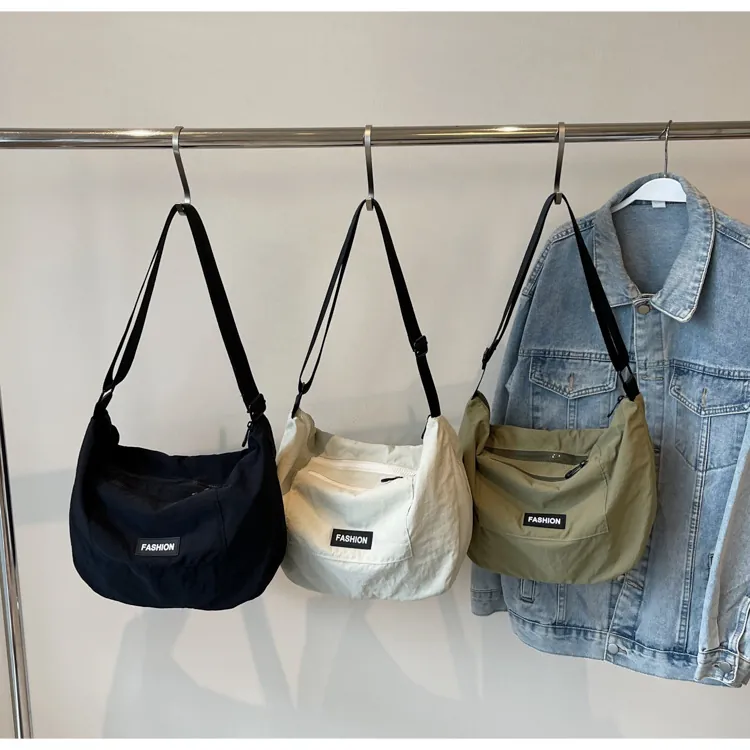 Women Minimalist PU Hobo Bag Fashion Letter Label Crescent Shoulder Bag Adjustable Strap Daily Casual Crossbody Bag