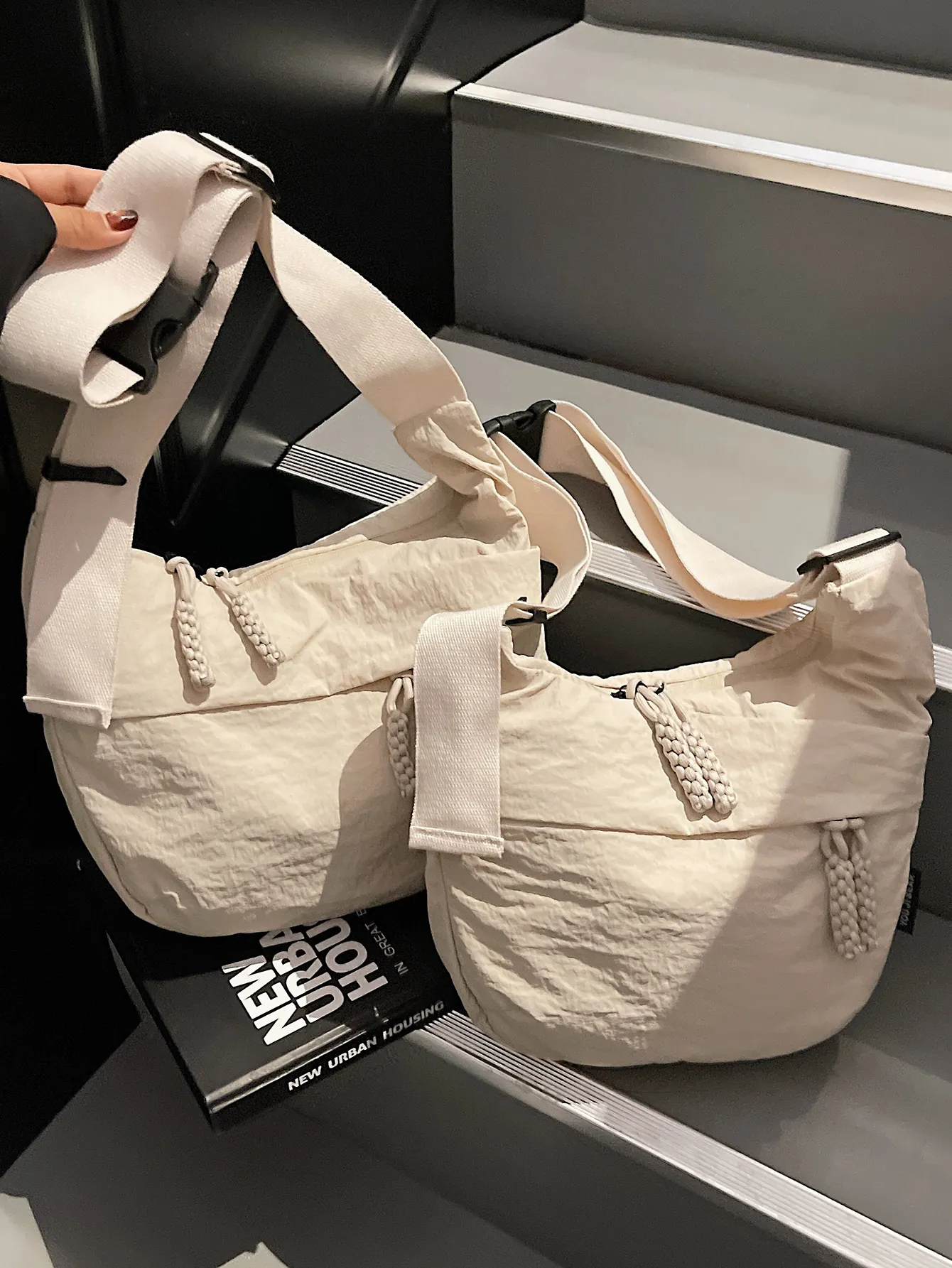 Women Fashion Nylon Dumpling Bag Urban Minimalist Shoulder Crossbody Bag Pleated Crescent Bag With Woven Zipper Pull