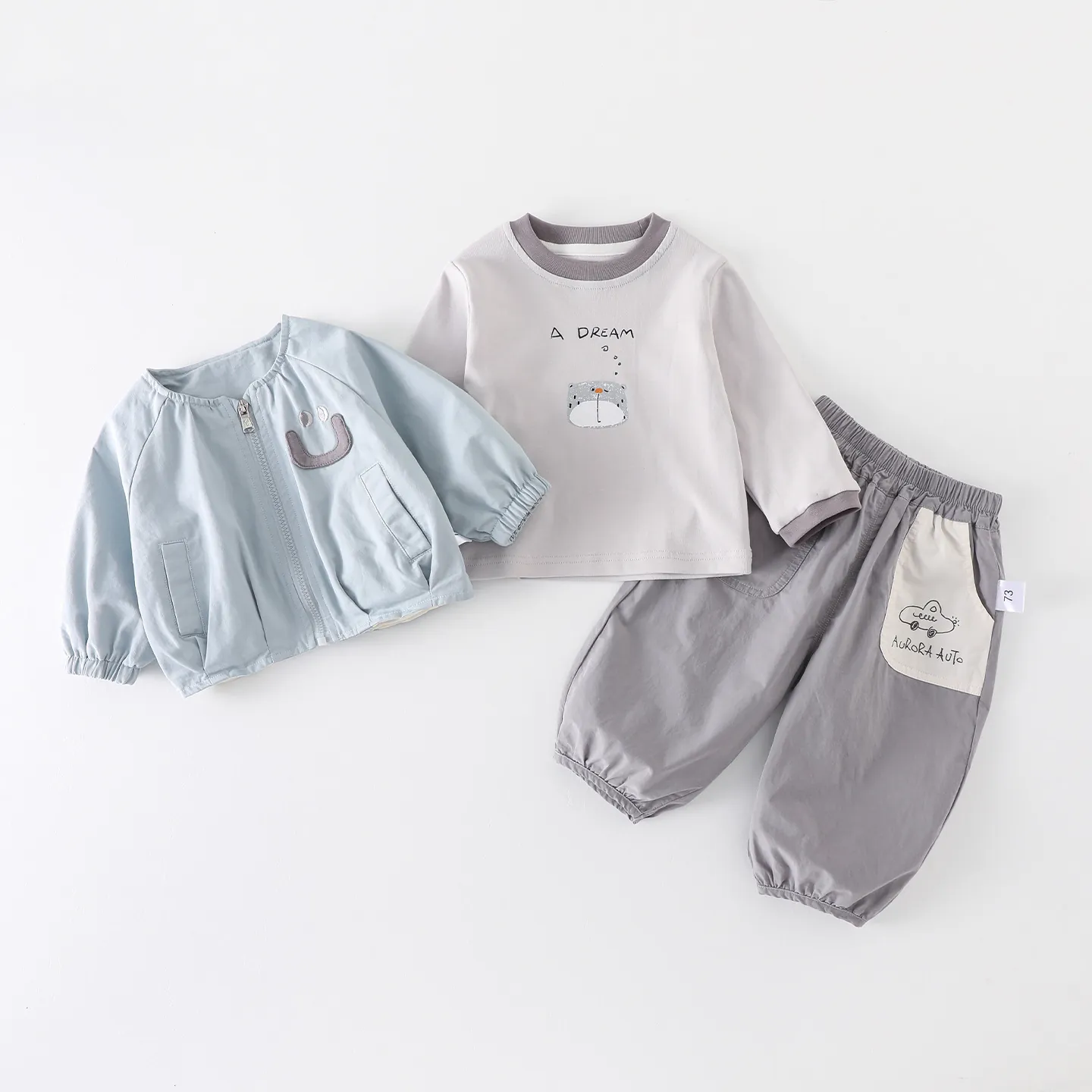 Tenue de Bébé Garçon en Coton Veste T-Shirt Et Pantalon Printemps Décontracté Bleu Gris Sourire Ours Graphique